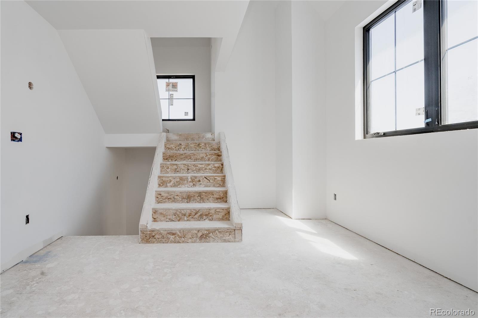 MLS Image #25 for 1935  meade street,denver, Colorado
