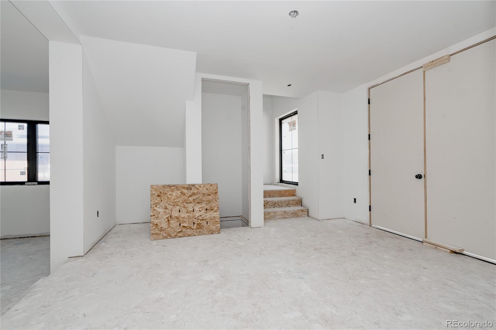 MLS Image #7 for 1935  meade street,denver, Colorado
