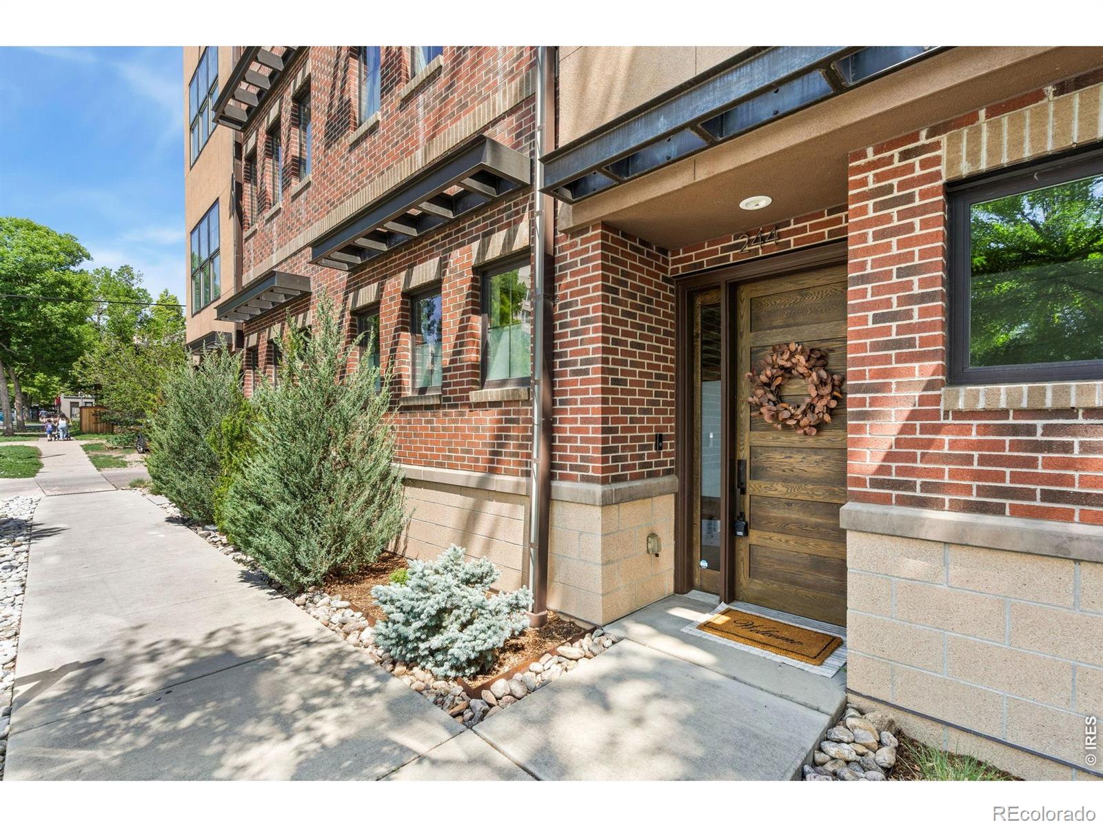 MLS Image #3 for 244 e olive street,fort collins, Colorado