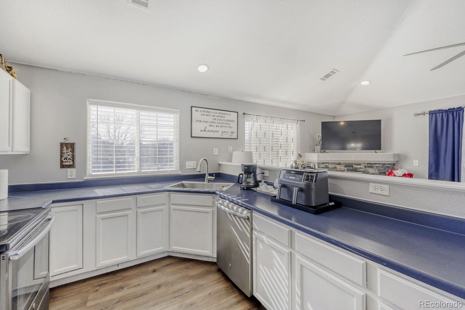 MLS Image #6 for 10371  cook way,thornton, Colorado