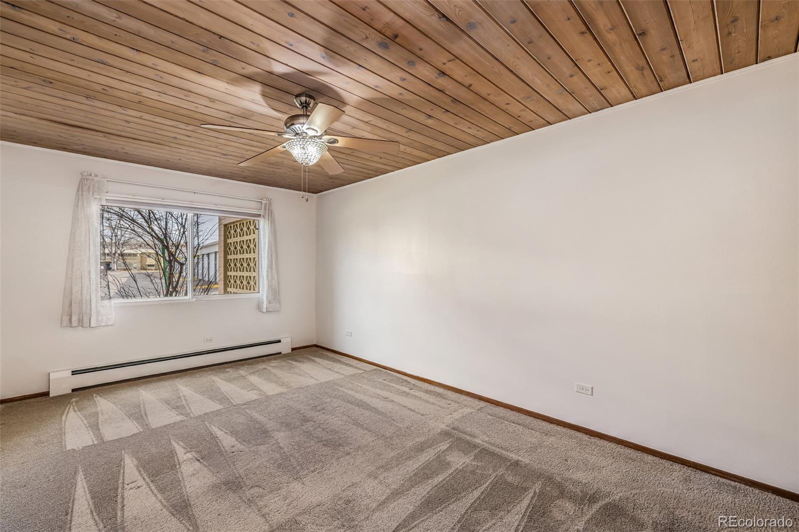 MLS Image #16 for 715 s clinton street 4a,denver, Colorado