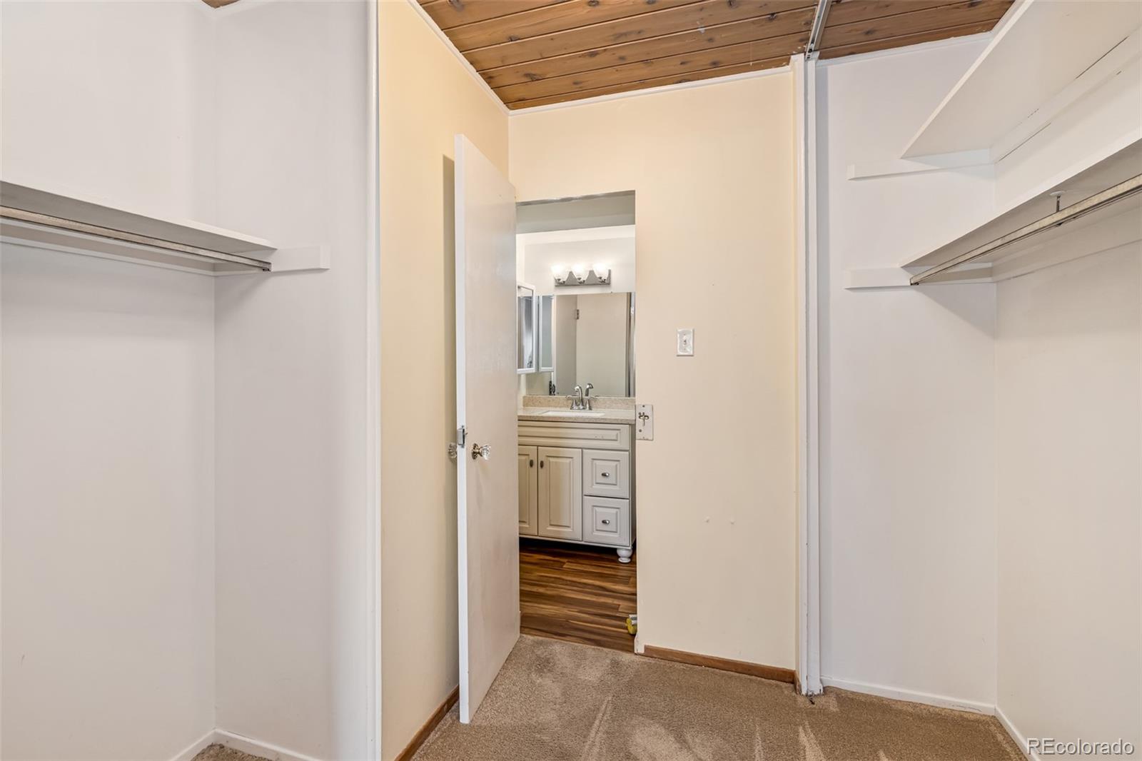 MLS Image #18 for 715 s clinton street 4a,denver, Colorado