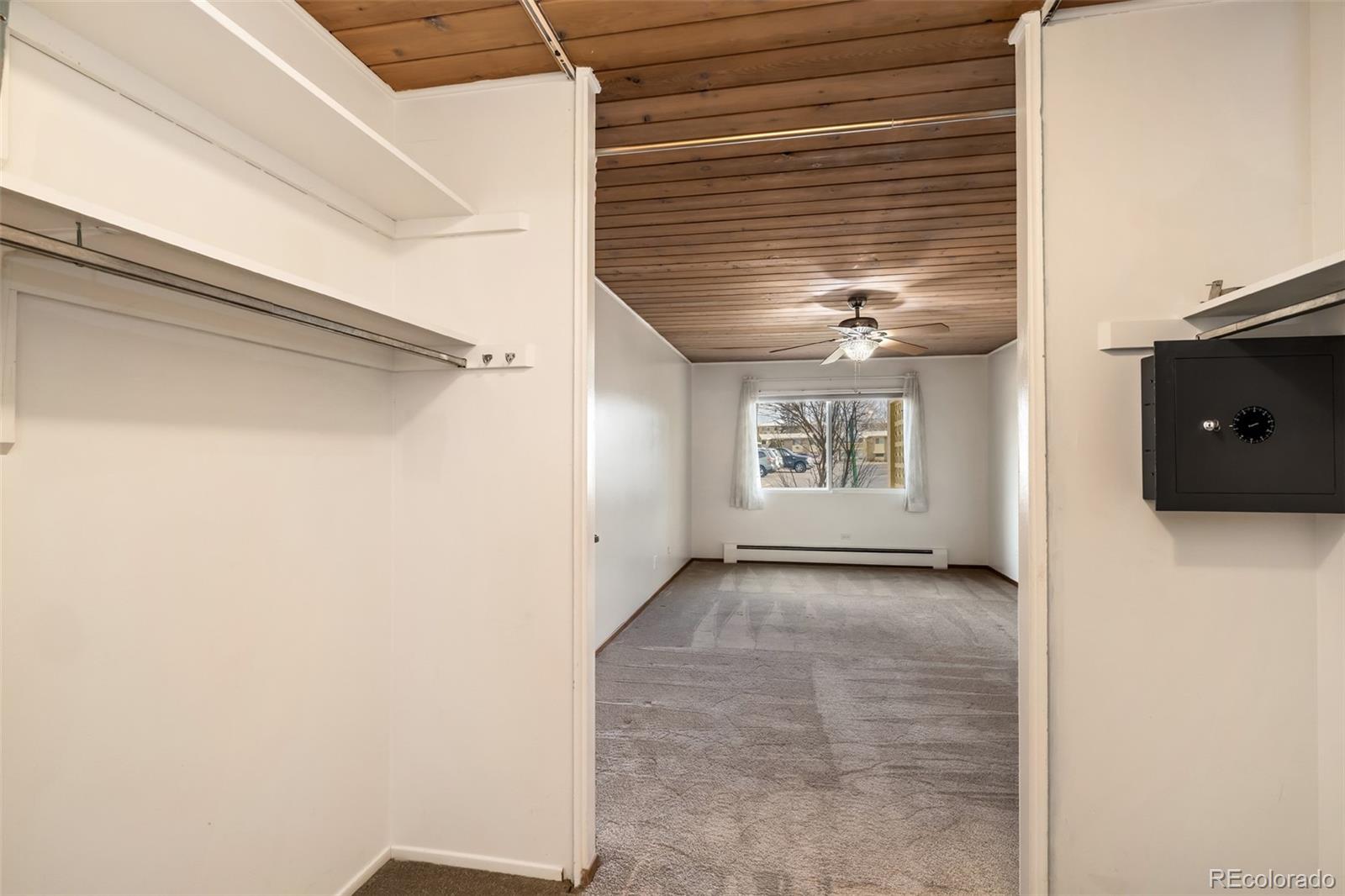 MLS Image #19 for 715 s clinton street 4a,denver, Colorado