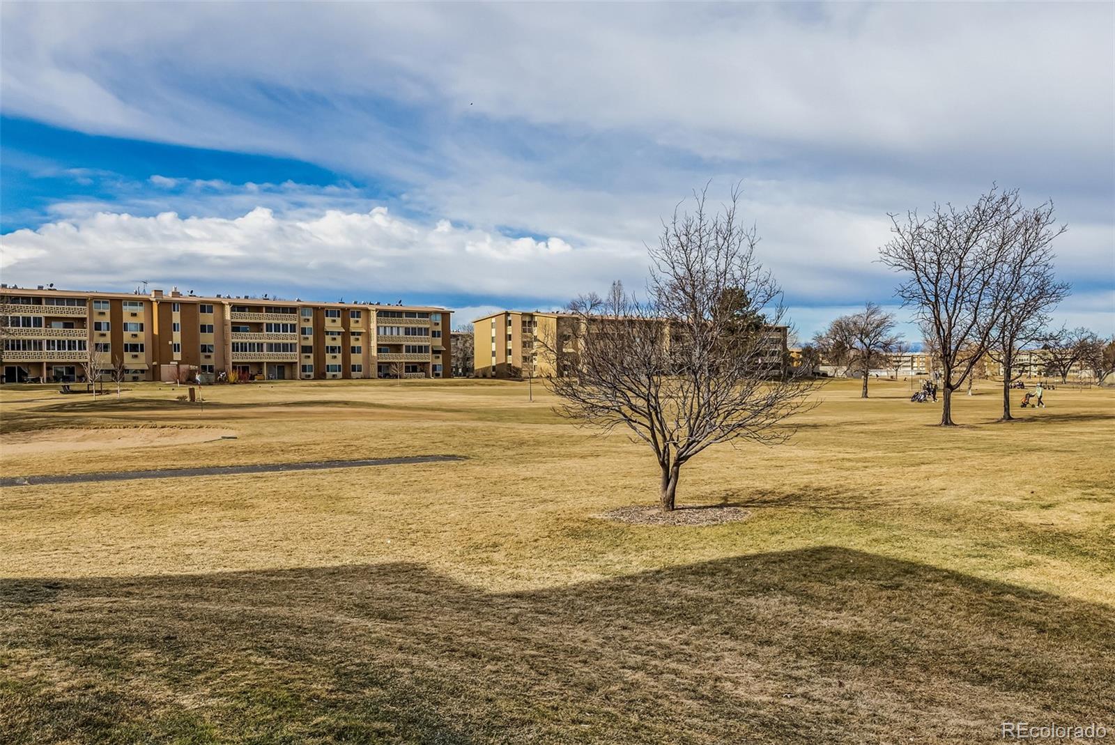 MLS Image #31 for 715 s clinton street 4a,denver, Colorado