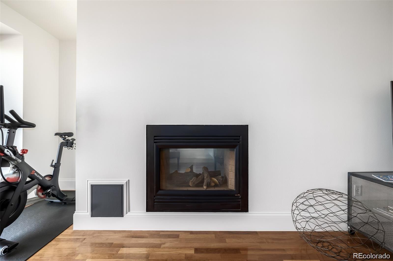 MLS Image #10 for 1560  blake street,denver, Colorado