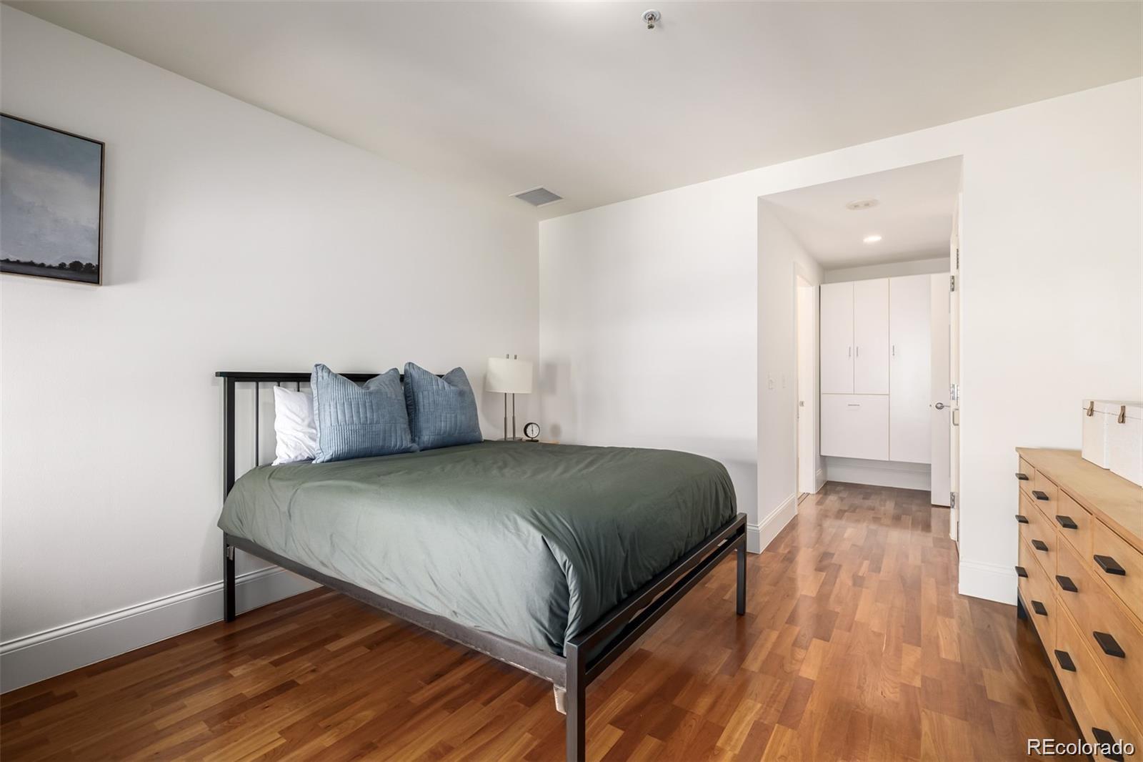MLS Image #23 for 1560  blake street,denver, Colorado
