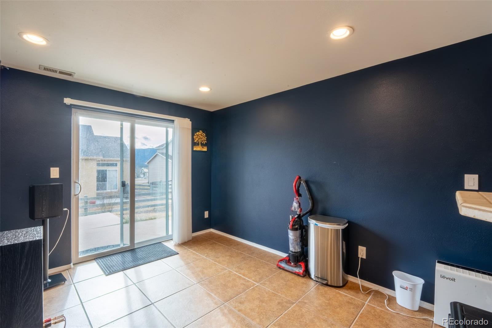 MLS Image #33 for 389  oxbow drive,monument, Colorado