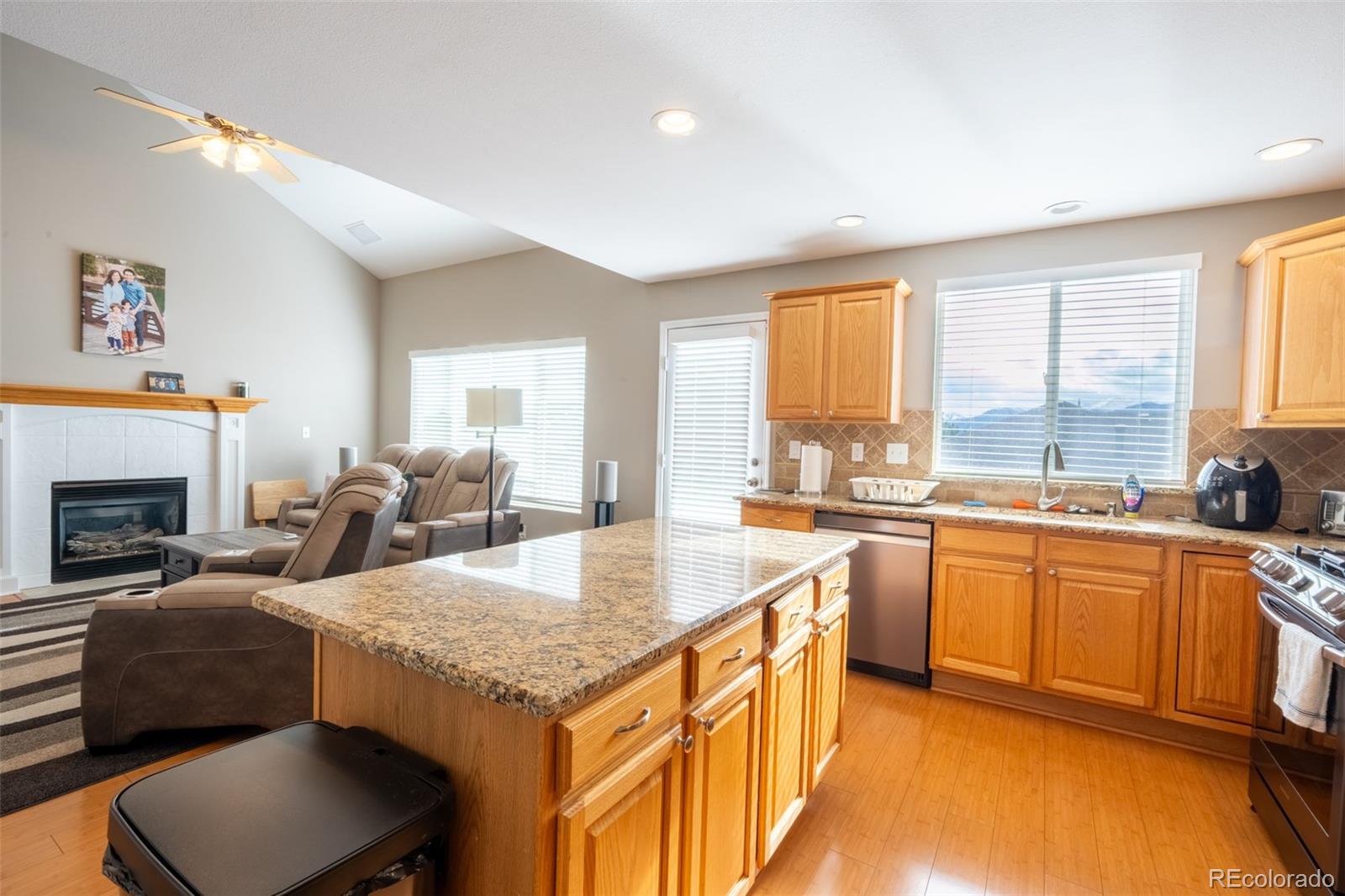 MLS Image #9 for 389  oxbow drive,monument, Colorado