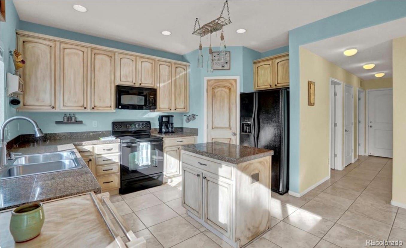 MLS Image #8 for 8182  silver glen drive,fountain, Colorado