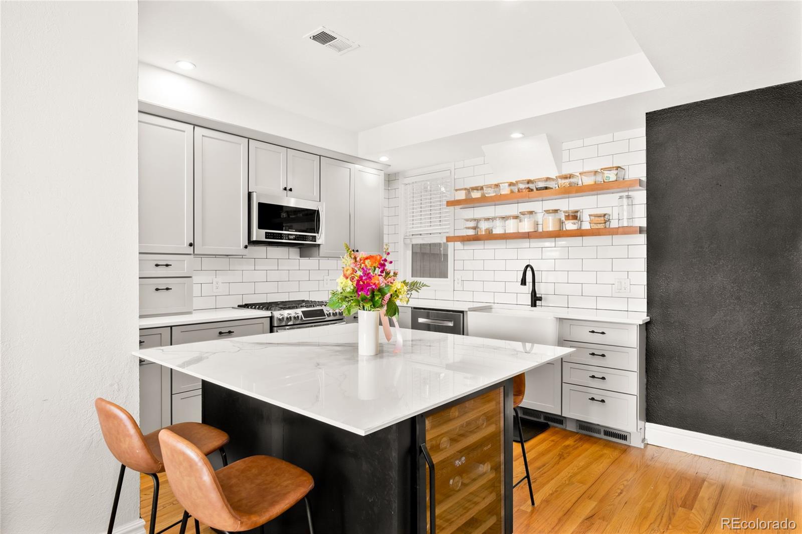 MLS Image #11 for 639  galapago street,denver, Colorado