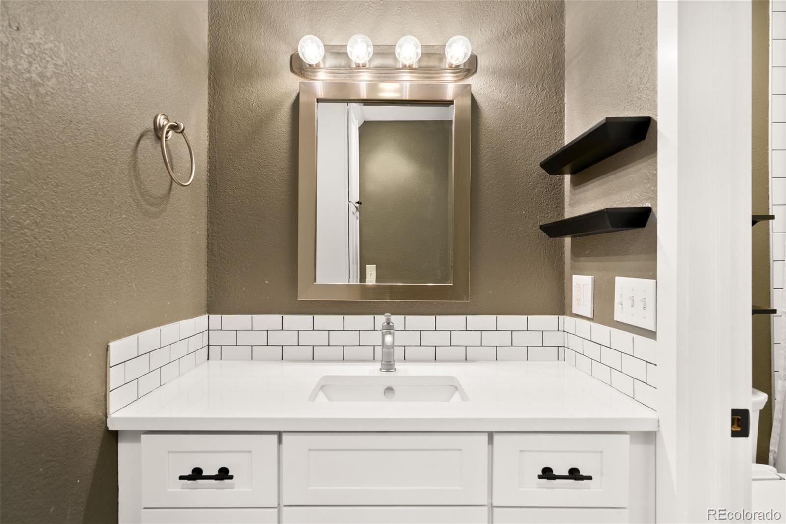 MLS Image #25 for 639  galapago street,denver, Colorado