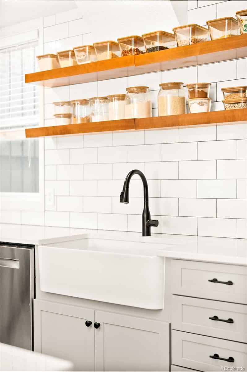 MLS Image #9 for 639  galapago street,denver, Colorado