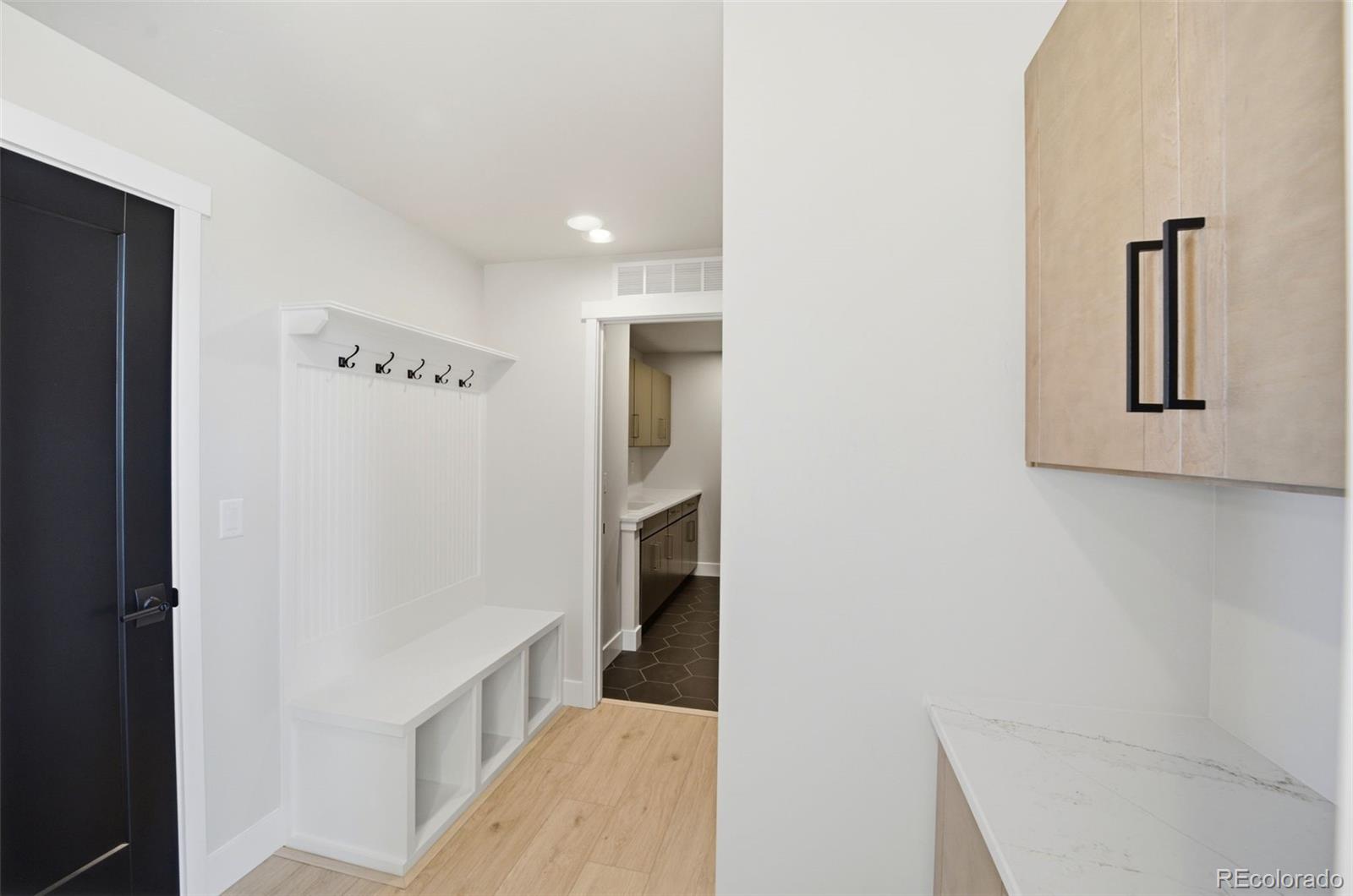 MLS Image #10 for 15447  gimme way,colorado springs, Colorado