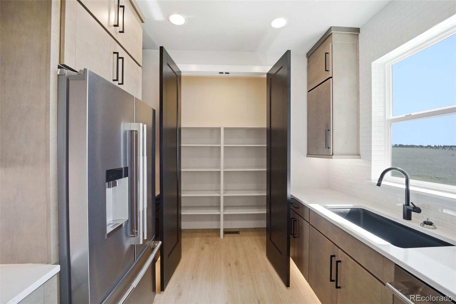 MLS Image #27 for 15447  gimme way,colorado springs, Colorado