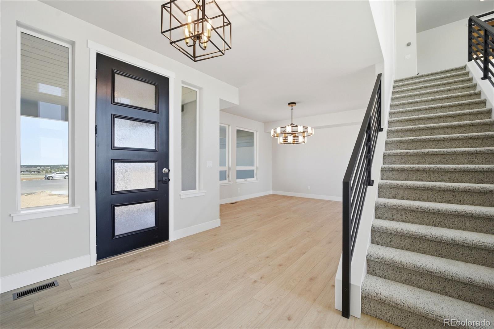 MLS Image #3 for 15447  gimme way,colorado springs, Colorado