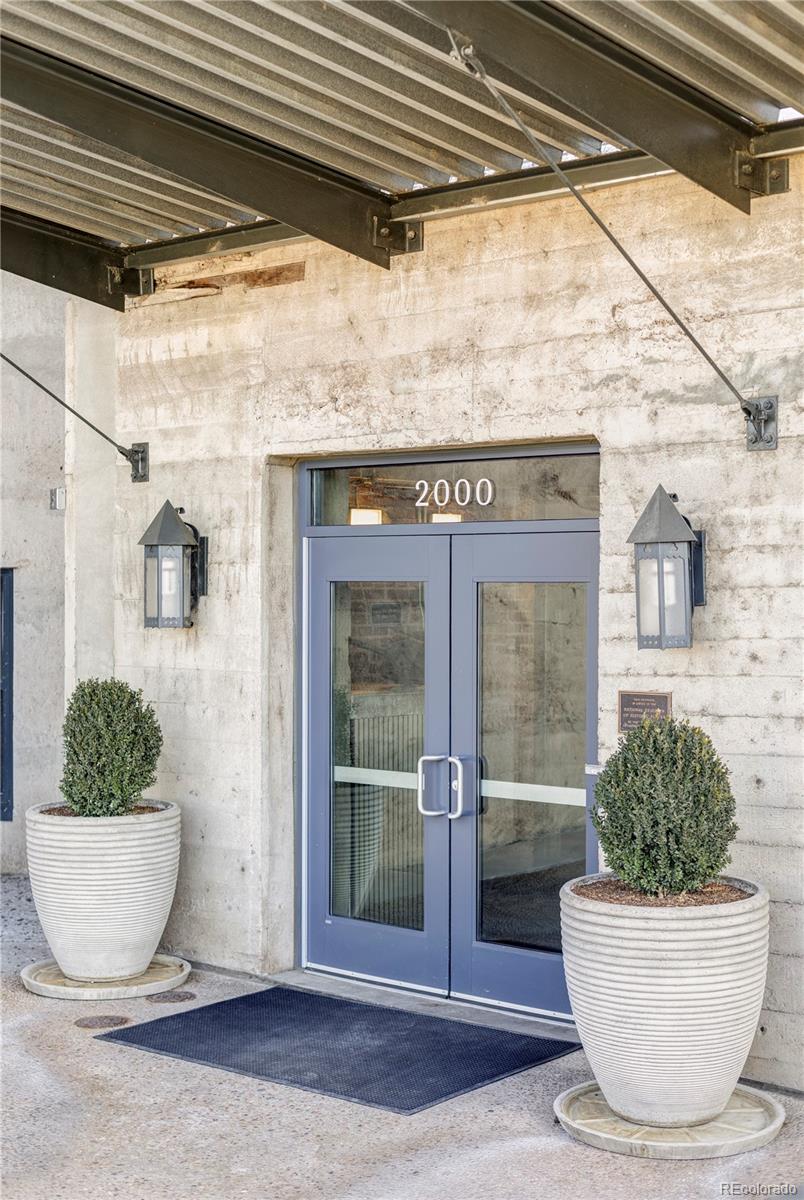 MLS Image #2 for 2000  little raven street 403,denver, Colorado