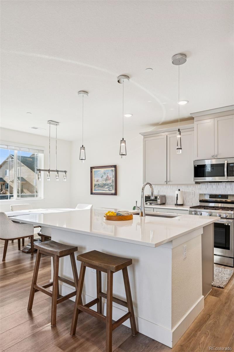 MLS Image #6 for 8848 s kipling way 205,littleton, Colorado