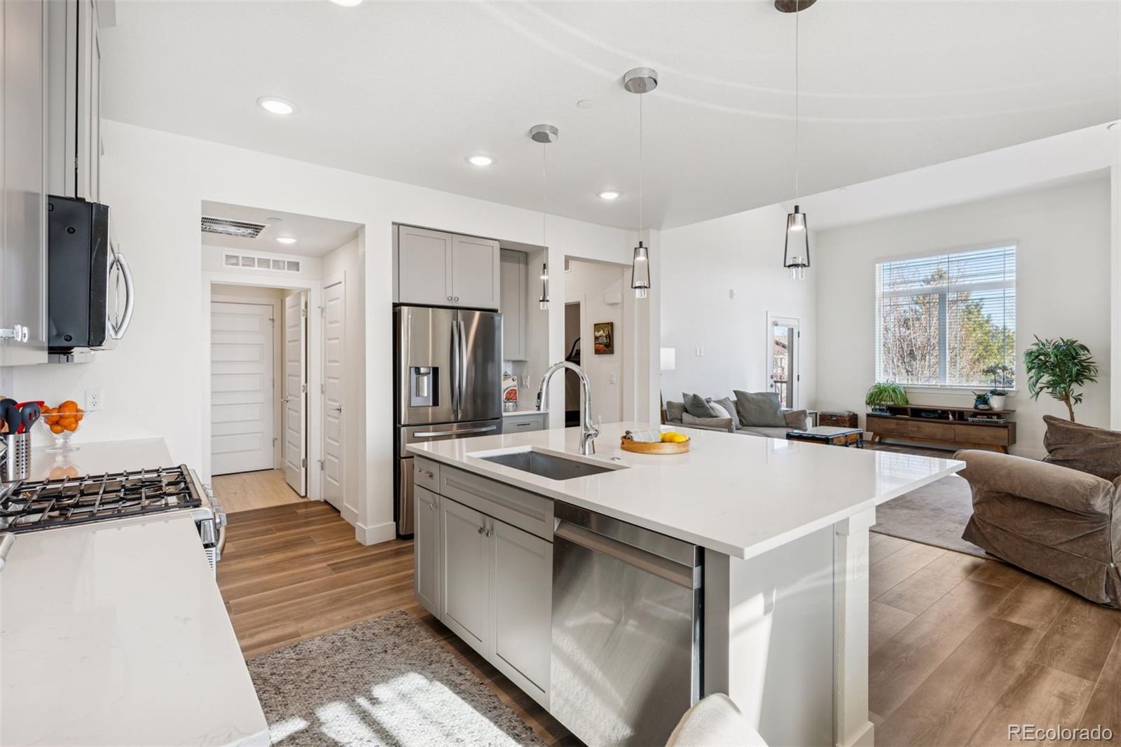 MLS Image #8 for 8848 s kipling way 205,littleton, Colorado