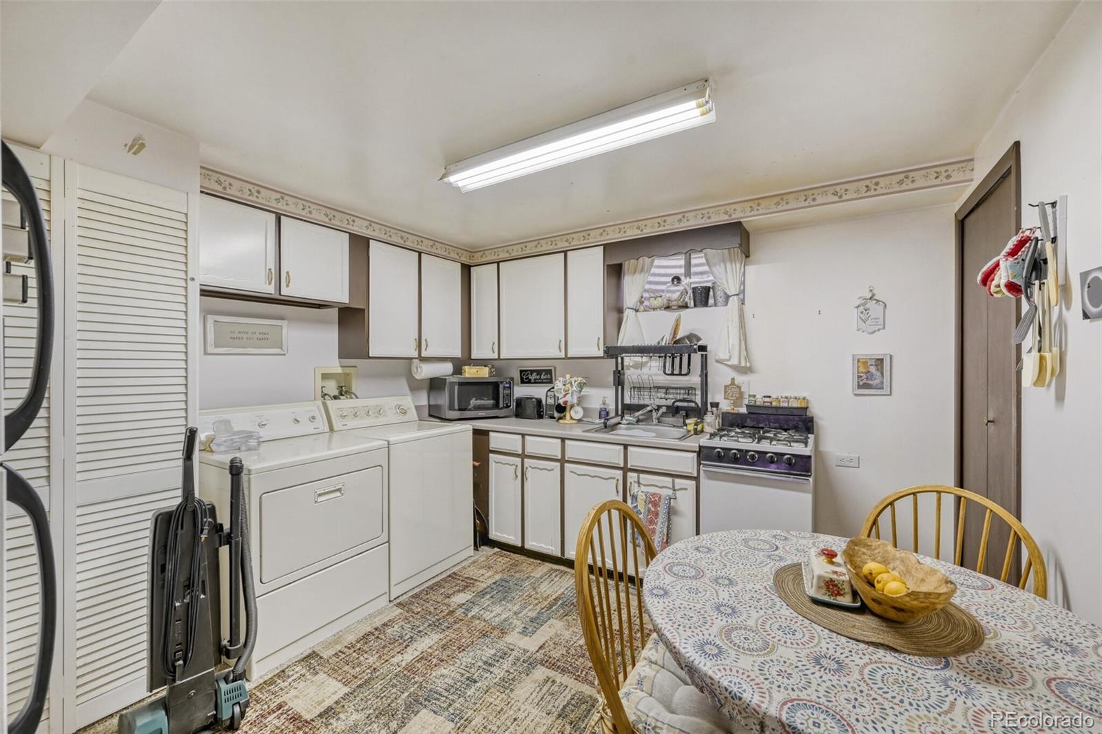 MLS Image #18 for 10220  carmody lane,lakewood, Colorado