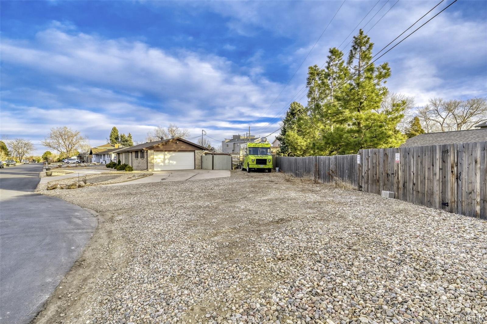 MLS Image #3 for 10220  carmody lane,lakewood, Colorado