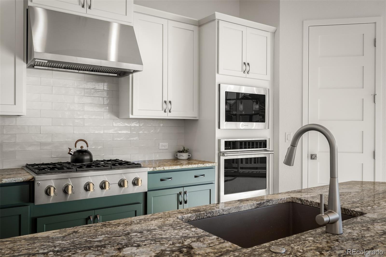 MLS Image #15 for 17234  alsike clover court,monument, Colorado