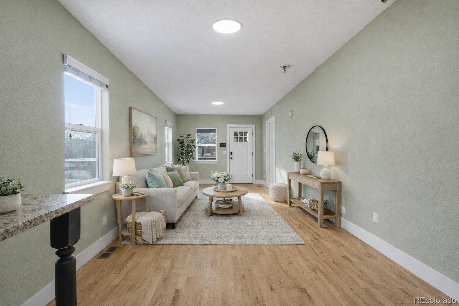MLS Image #2 for 4736  pennsylvania street,denver, Colorado