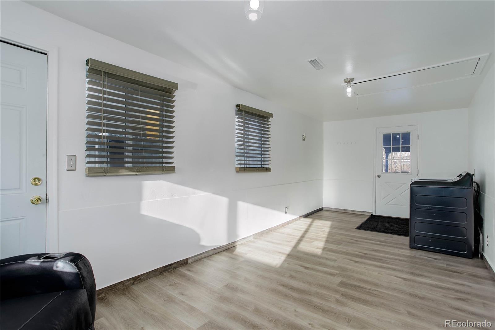 MLS Image #8 for 3113 w jefferson avenue,englewood, Colorado