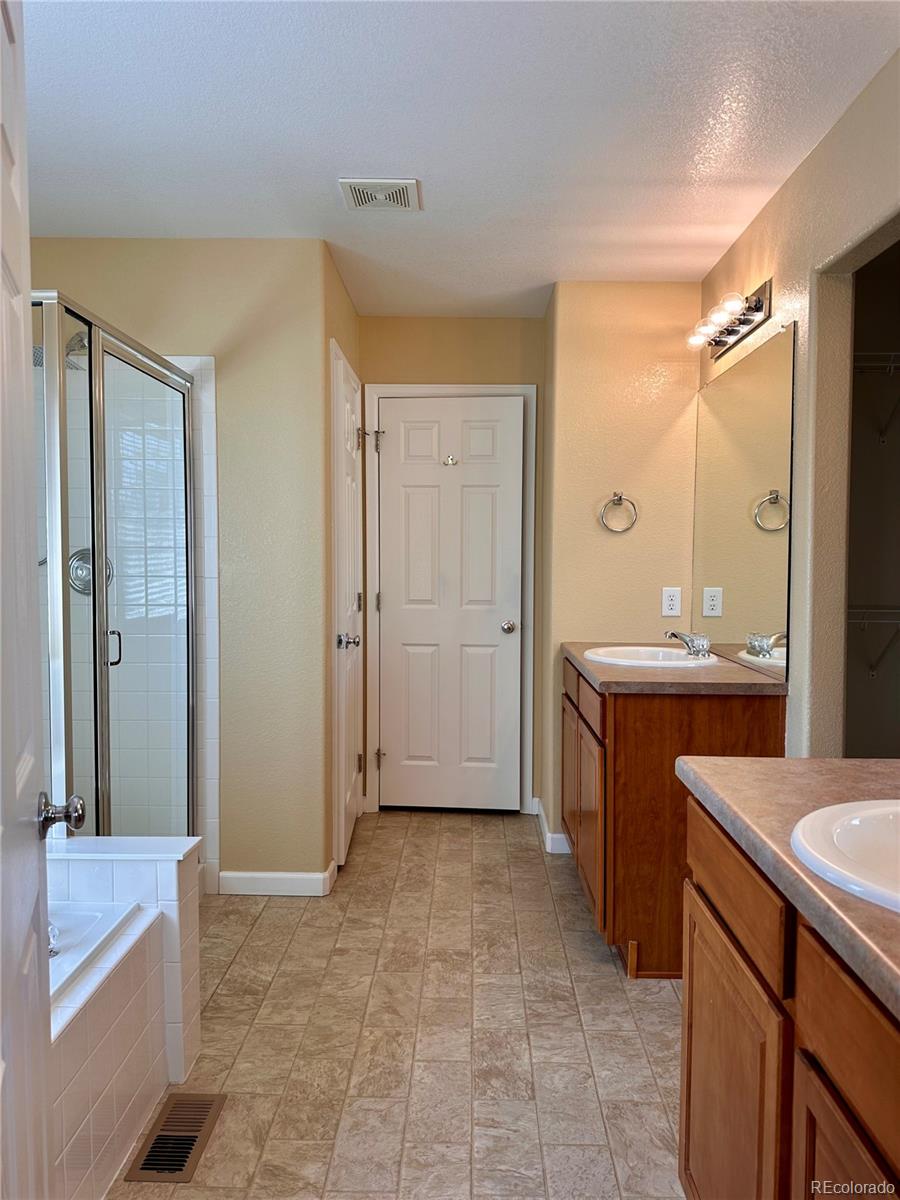 MLS Image #10 for 22843 e briarwood place ,aurora, Colorado
