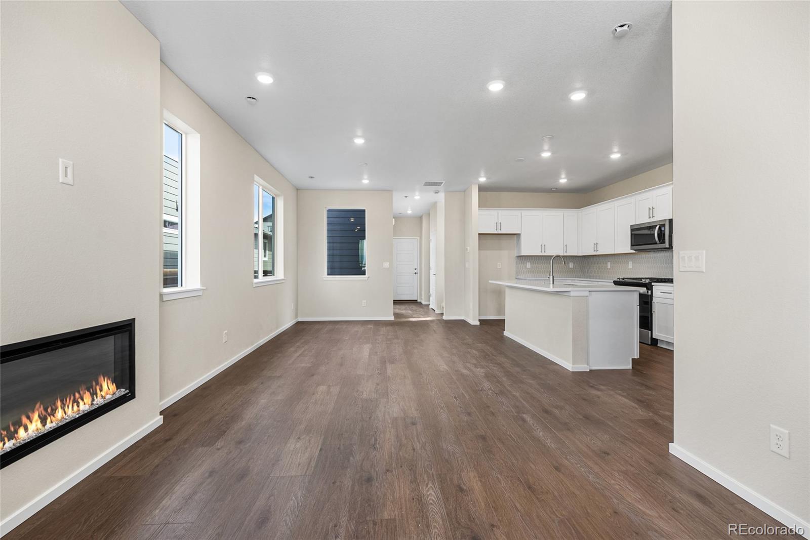 MLS Image #10 for 13188  barefoot lakes parkway,firestone, Colorado