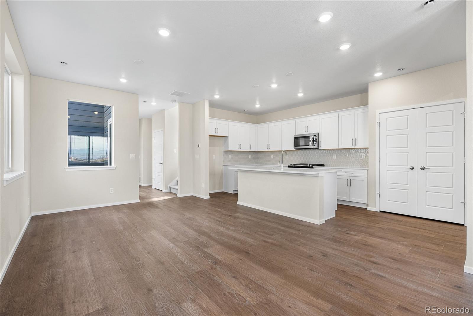 MLS Image #11 for 13188  barefoot lakes parkway,firestone, Colorado