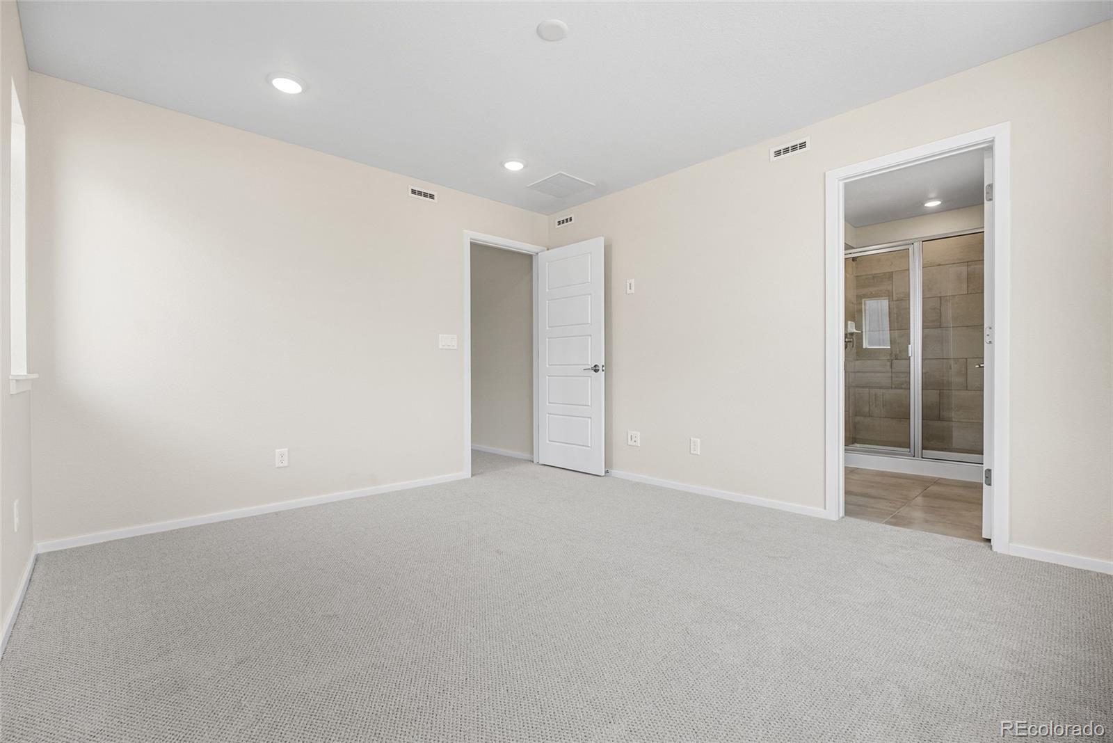 MLS Image #14 for 13188  barefoot lakes parkway,firestone, Colorado