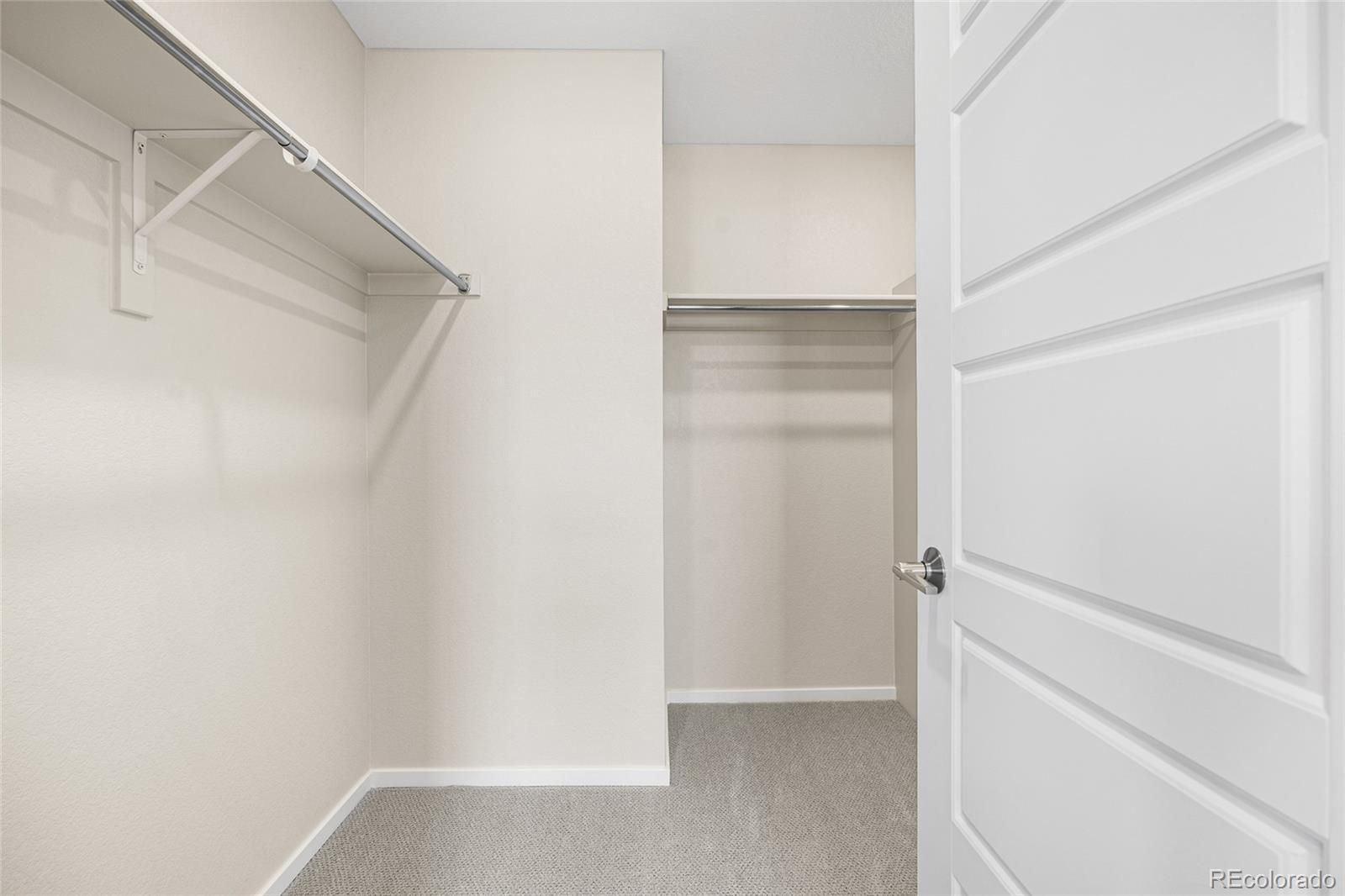 MLS Image #18 for 13188  barefoot lakes parkway,firestone, Colorado