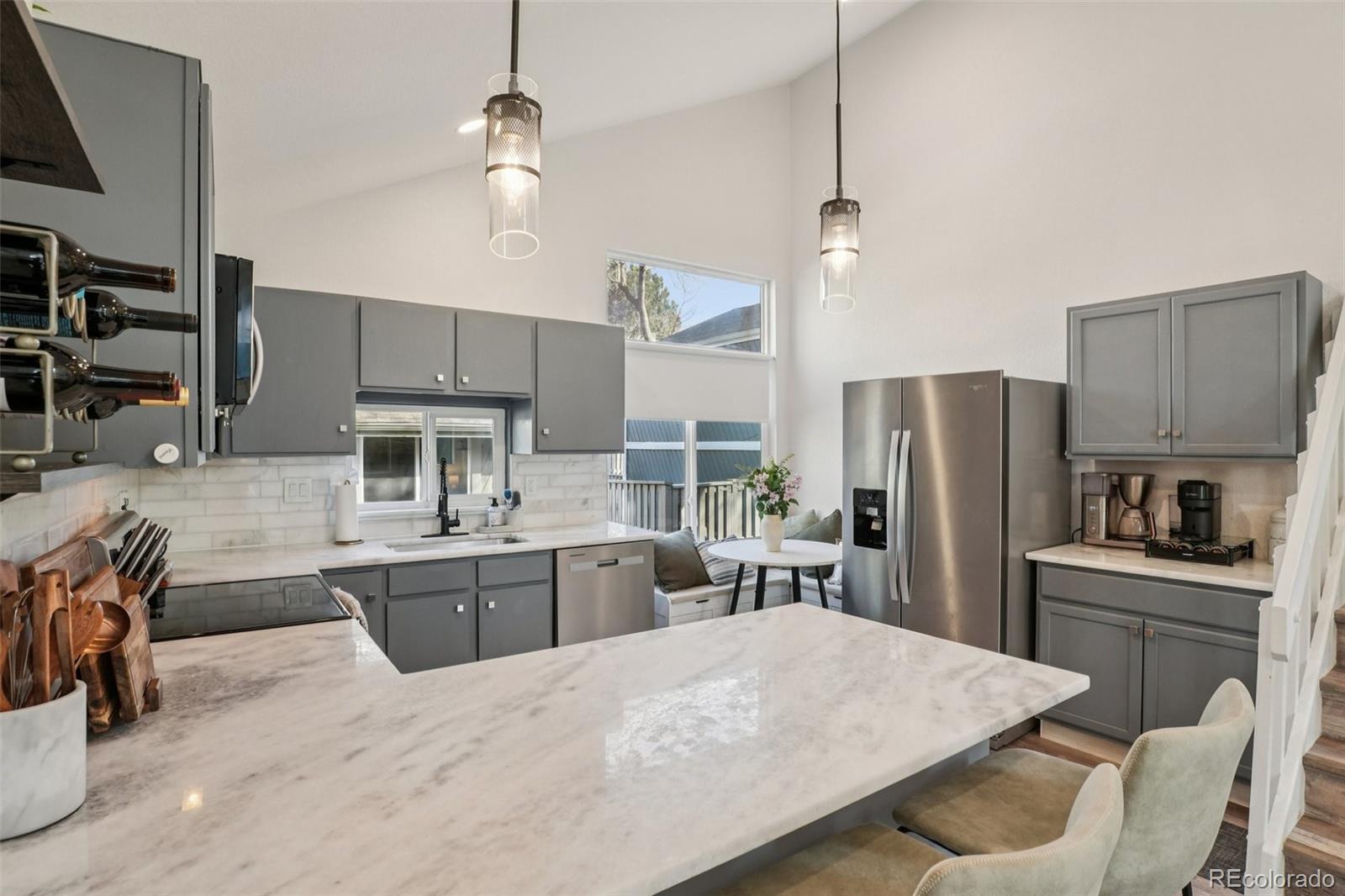 MLS Image #10 for 10205 e peakview avenue,englewood, Colorado