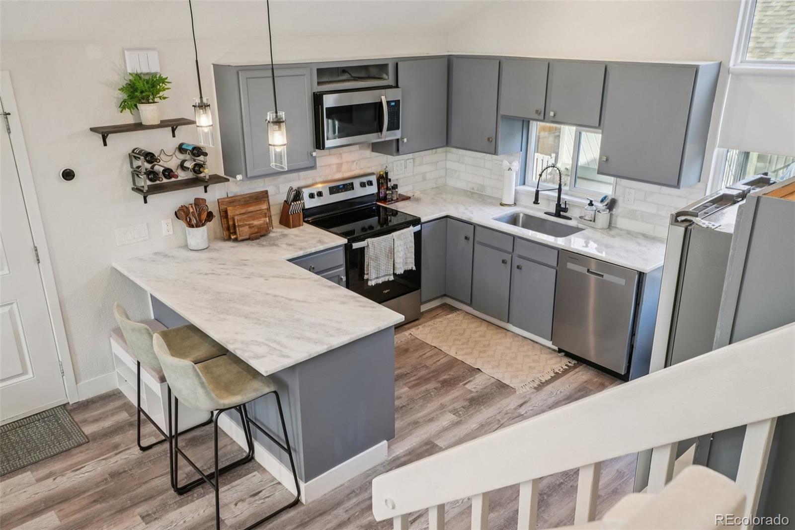 MLS Image #17 for 10205 e peakview avenue,englewood, Colorado