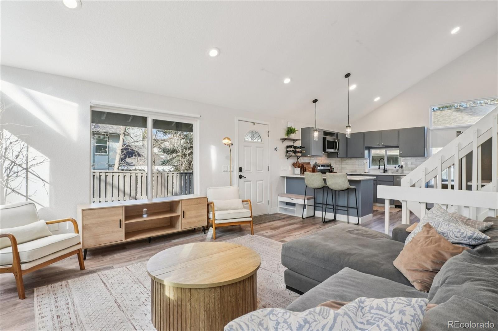 MLS Image #5 for 10205 e peakview avenue,englewood, Colorado