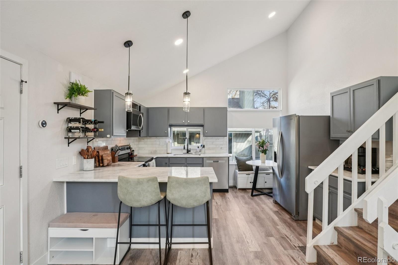 MLS Image #7 for 10205 e peakview avenue,englewood, Colorado