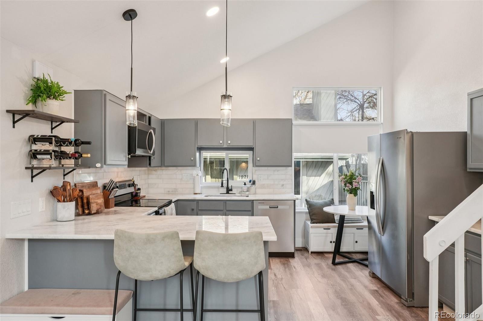 MLS Image #8 for 10205 e peakview avenue,englewood, Colorado