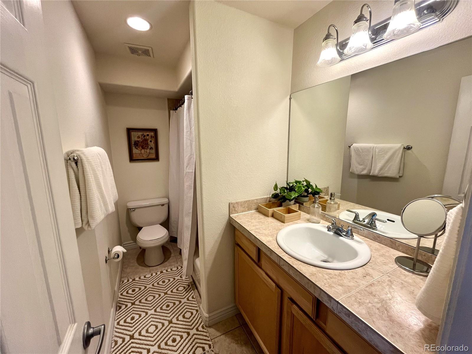 MLS Image #13 for 1833 n williams street,denver, Colorado