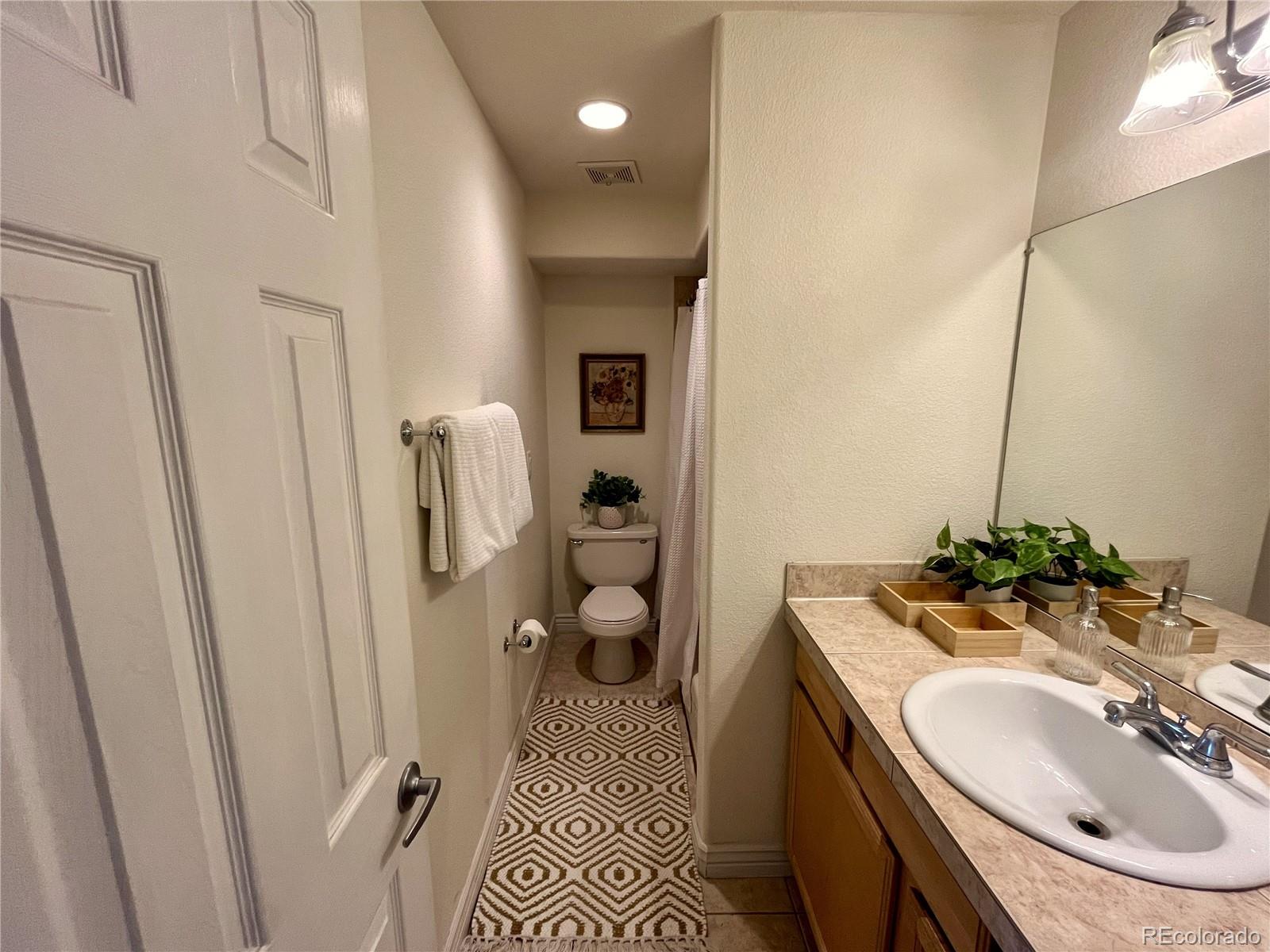 MLS Image #14 for 1833 n williams street,denver, Colorado