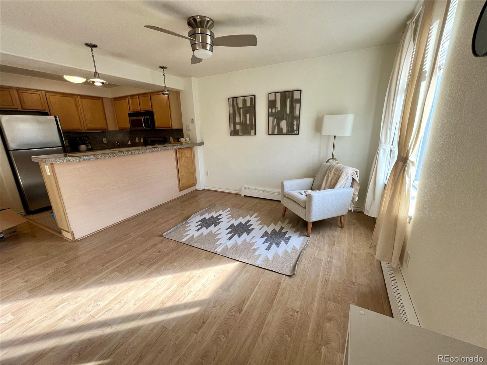 MLS Image #4 for 1833 n williams street,denver, Colorado