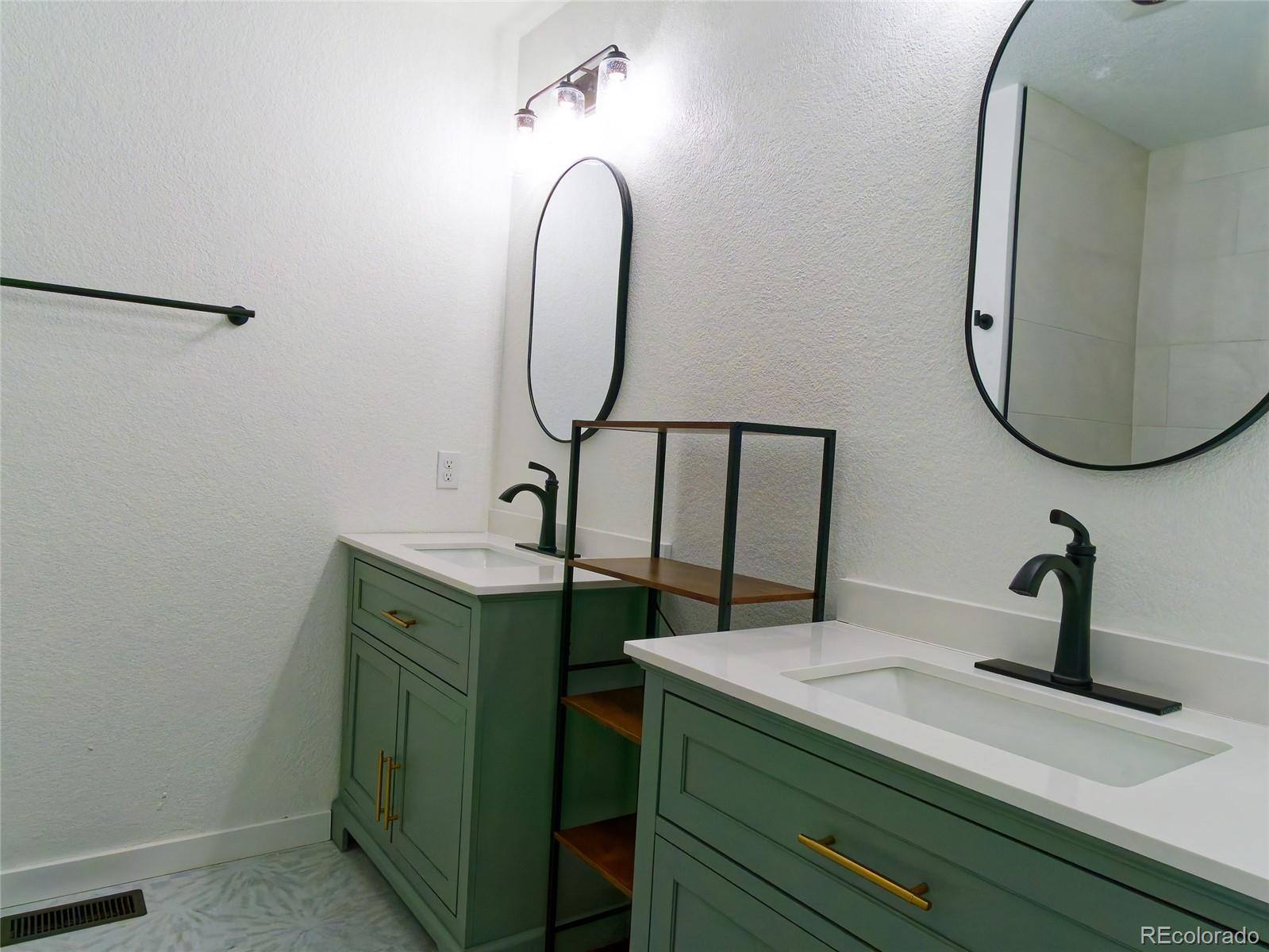 MLS Image #19 for 5927 s yates court,littleton, Colorado