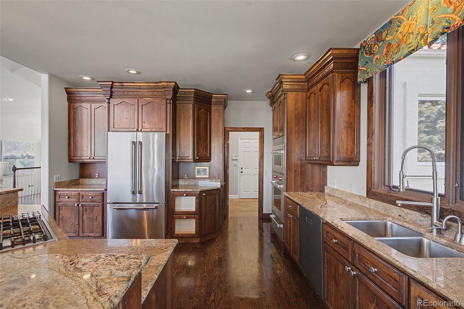 MLS Image #10 for 3985  broadmoor valley road,colorado springs, Colorado