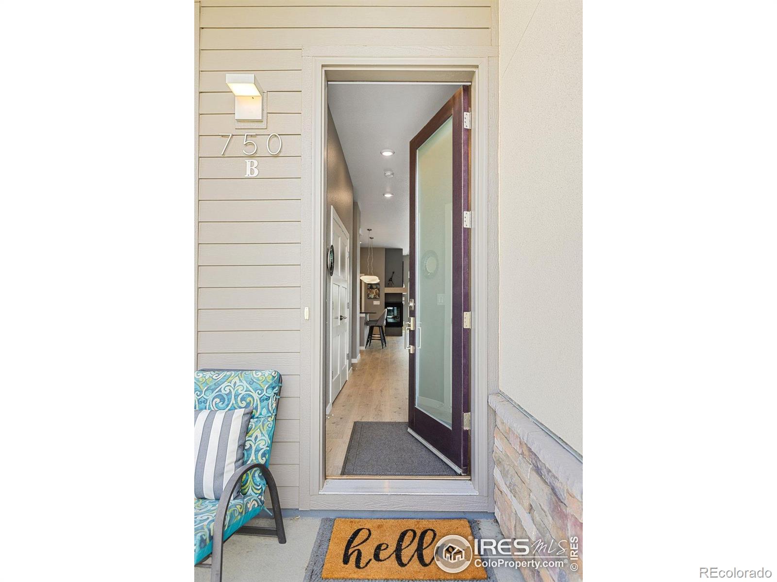 MLS Image #2 for 750  kubat lane,longmont, Colorado
