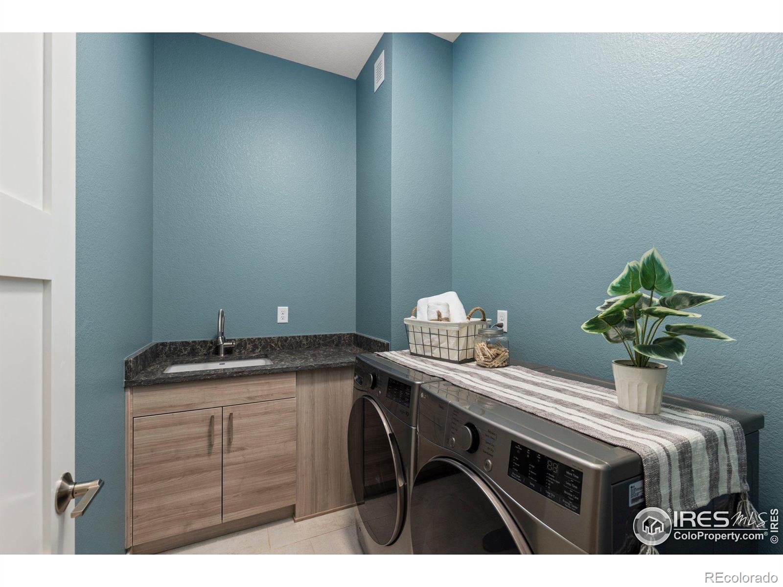 MLS Image #26 for 750  kubat lane,longmont, Colorado