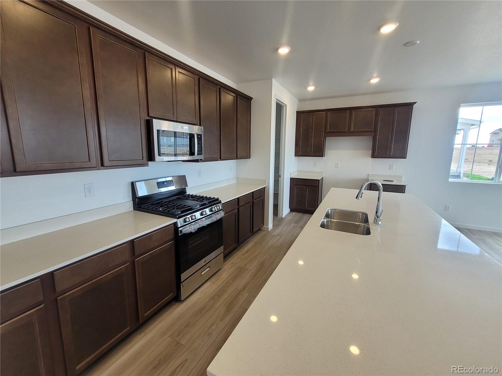 MLS Image #4 for 745  stillwell avenue,elizabeth, Colorado
