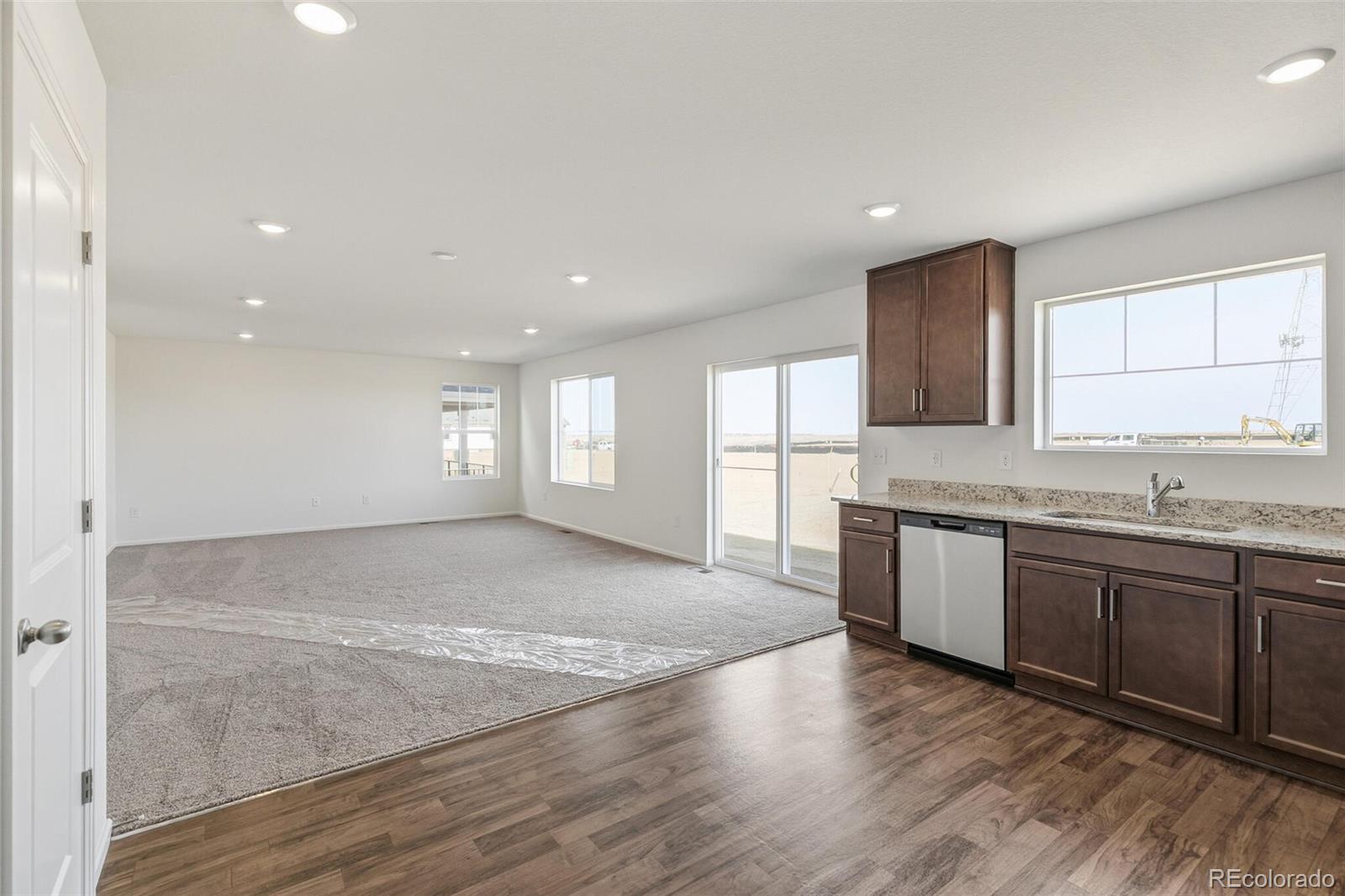 MLS Image #15 for 1662 s gold bug way,aurora, Colorado
