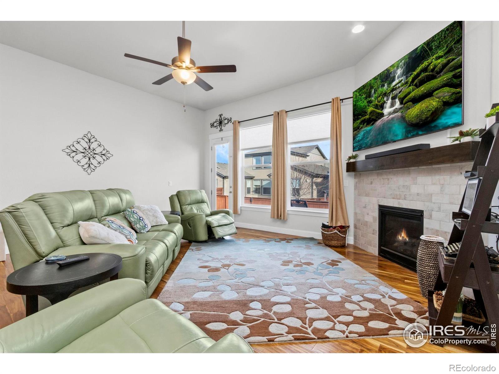 MLS Image #14 for 2093  gather court,windsor, Colorado