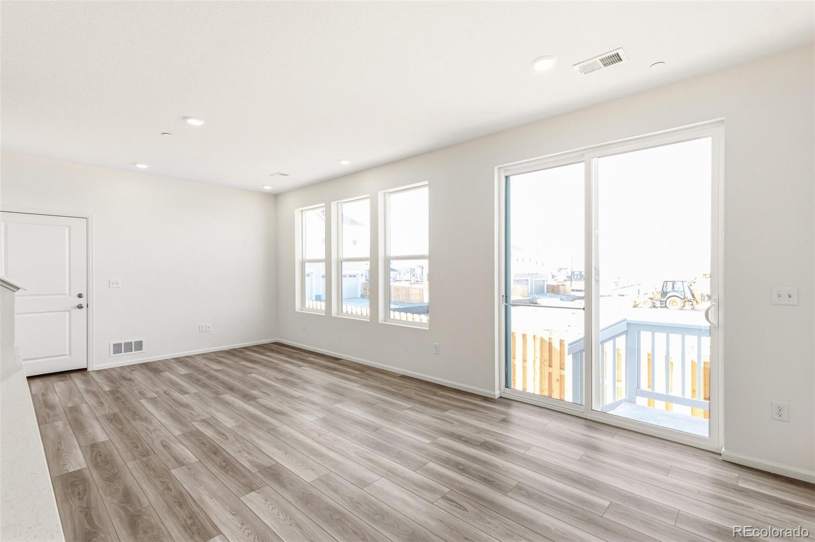 MLS Image #6 for 13510 e 111th place,commerce city, Colorado