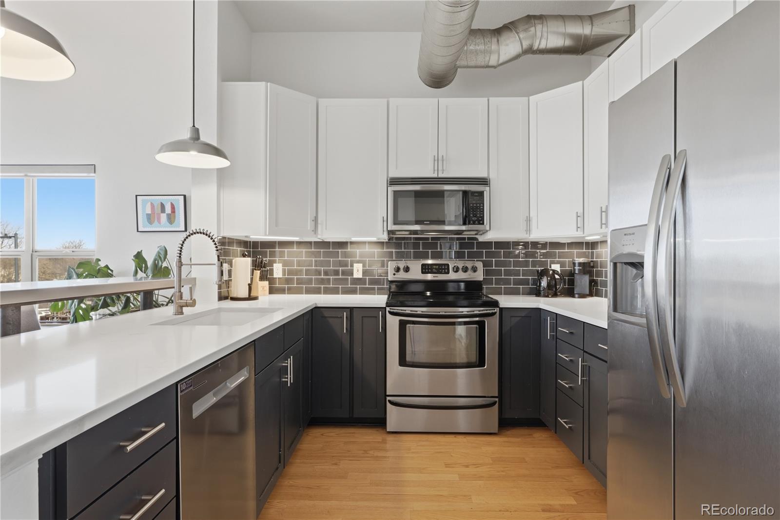 MLS Image #10 for 2900 n downing street,denver, Colorado