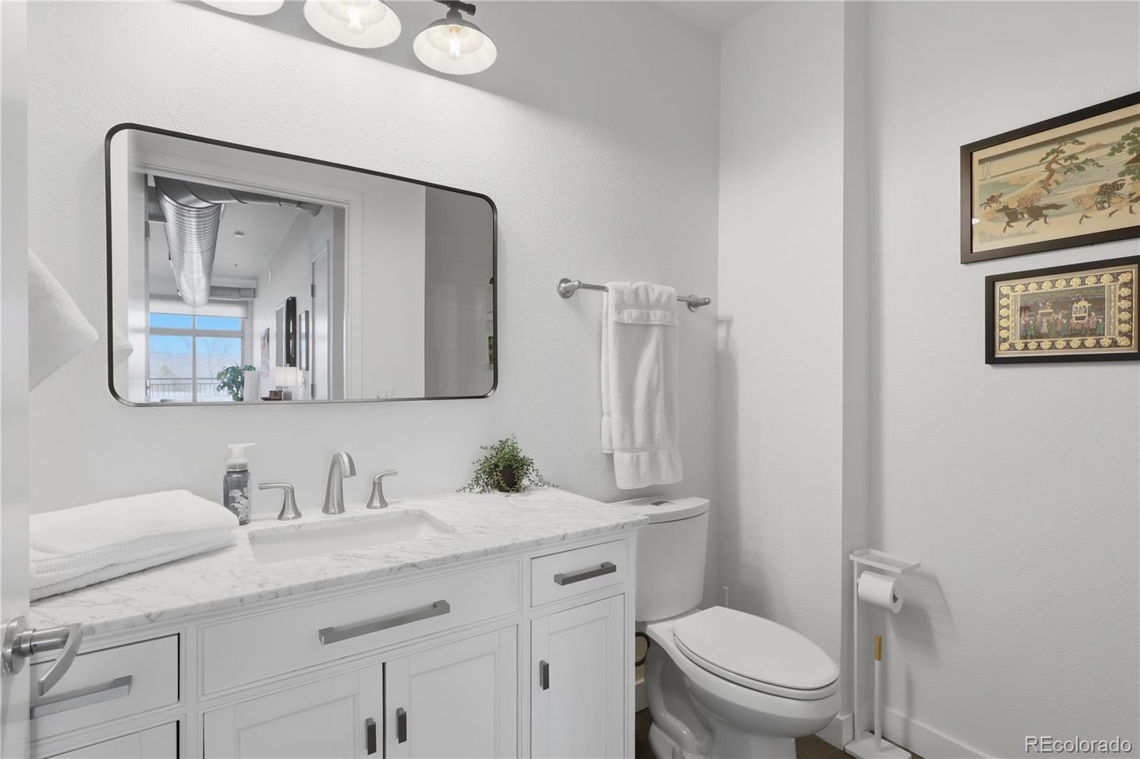 MLS Image #19 for 2900 n downing street,denver, Colorado